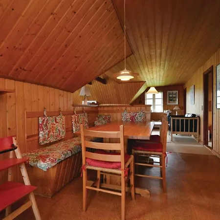 Holiday home 3 Bedroom Beautiful In